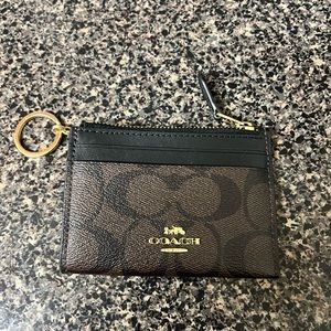 Small coach card holder